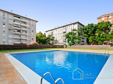 Piso con piscina en venta en Avinguda d'Espanya 8