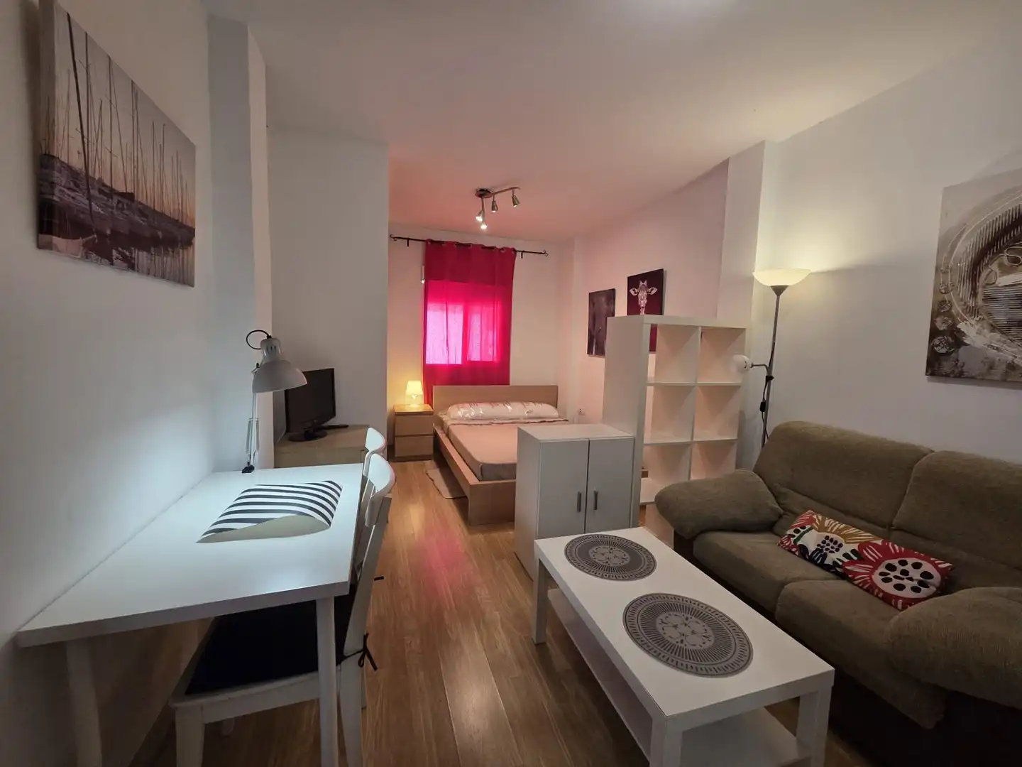 Study for rent in Plaza de Fortuny, 24, San Matías - Realejo