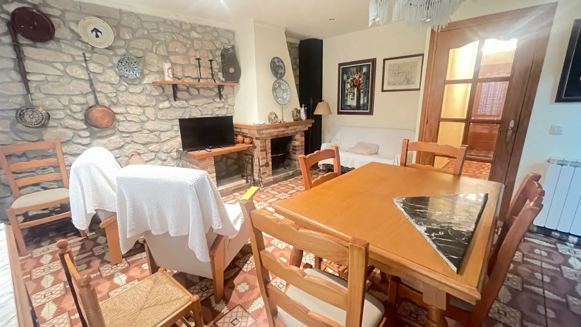 Comedor de Finca rústica en venta en Vallbona de Les Monges con Calefacción, Jardín privado y Trastero