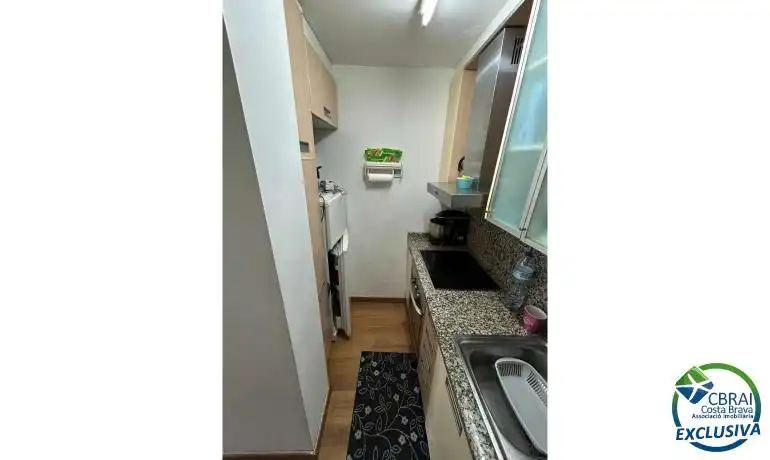 Ground floor for sale in Muga - Gran Reserva - Badia