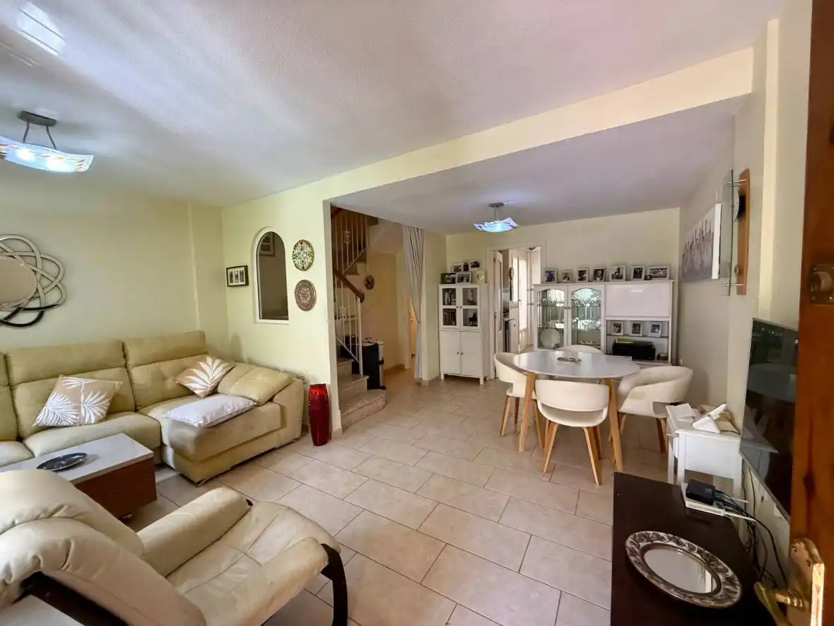 Wohnzimmer von Wohnungen zum Verkauf in Santa Pola mit Heizung, Terrasse und Schwimmbad