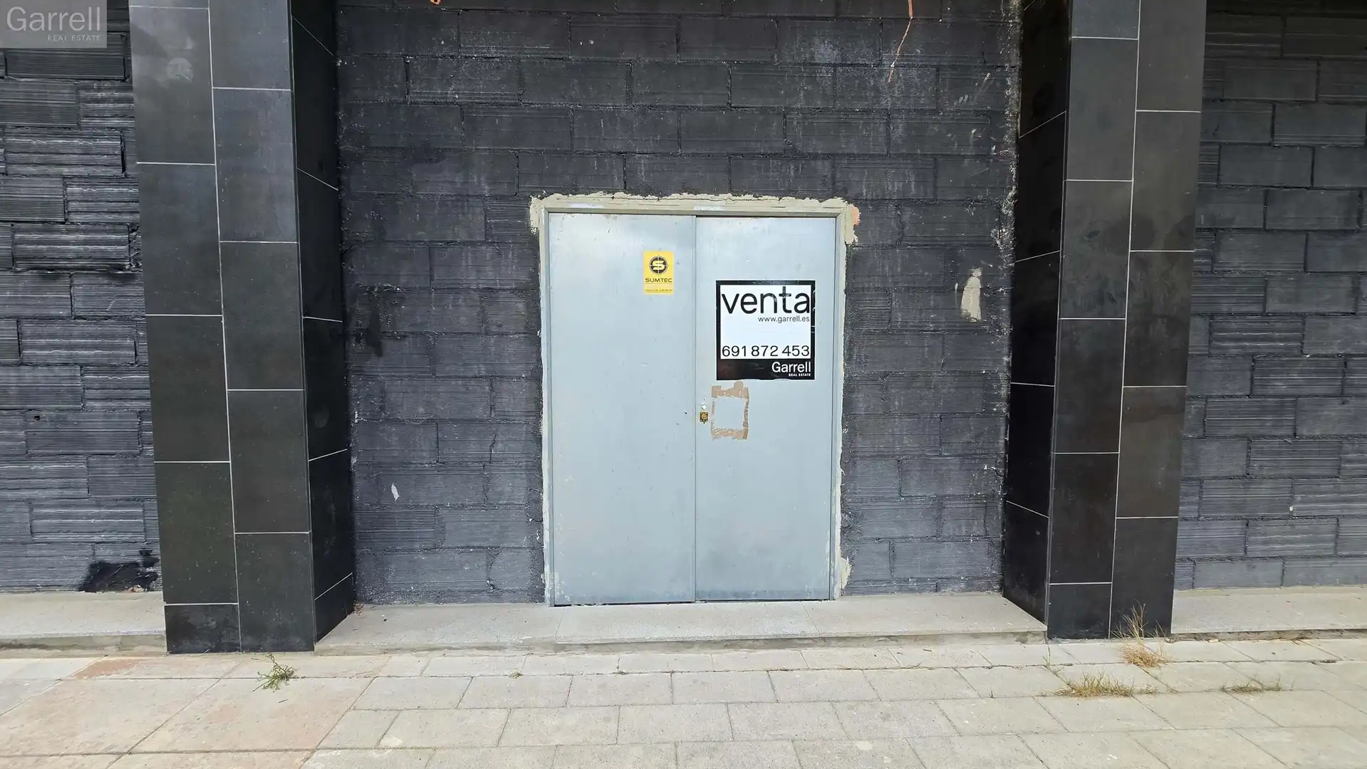 Local comercial en venda a AV EUROPA D' 
N- Pl: Pt:
 MONTCADA I REIXAC (BARCELONA), imagen 3