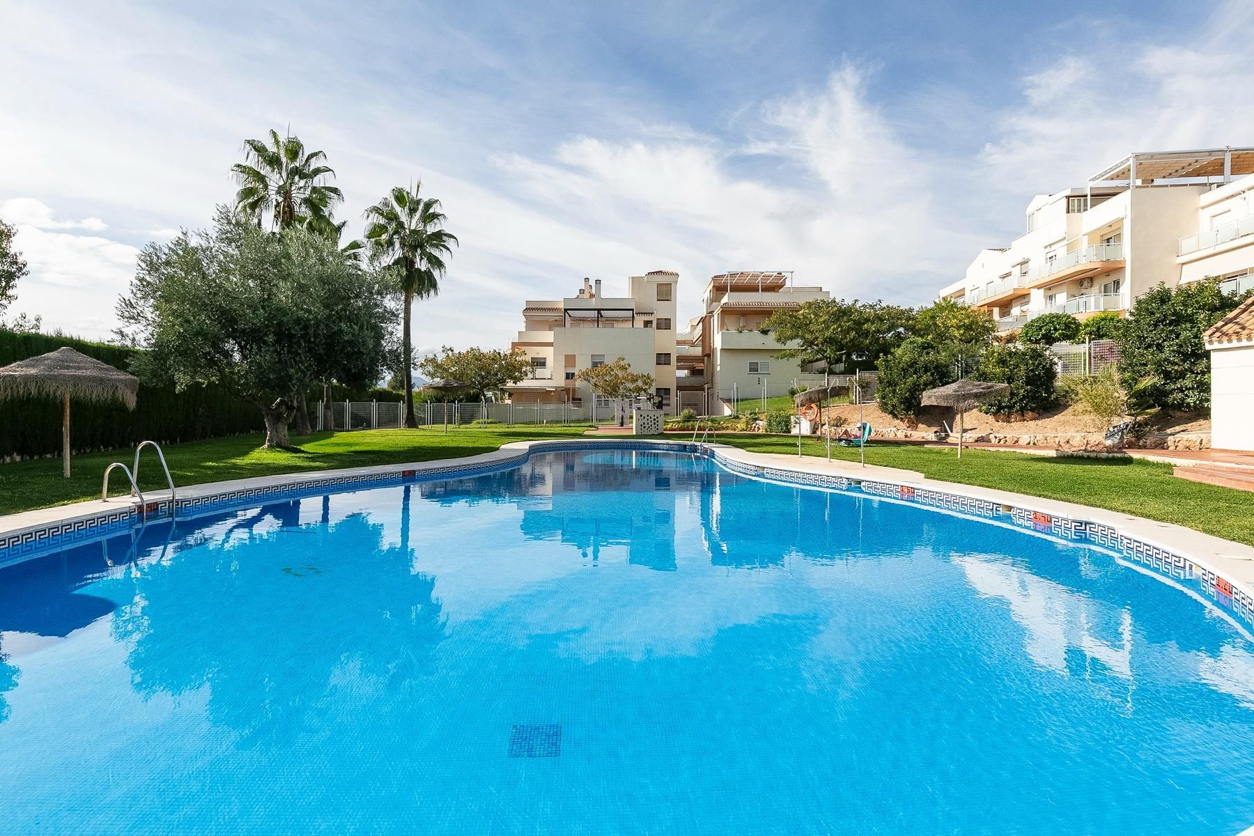 Swimming pool of Flat for sale in Albolote  with Air Conditioner, Heating and Private garden