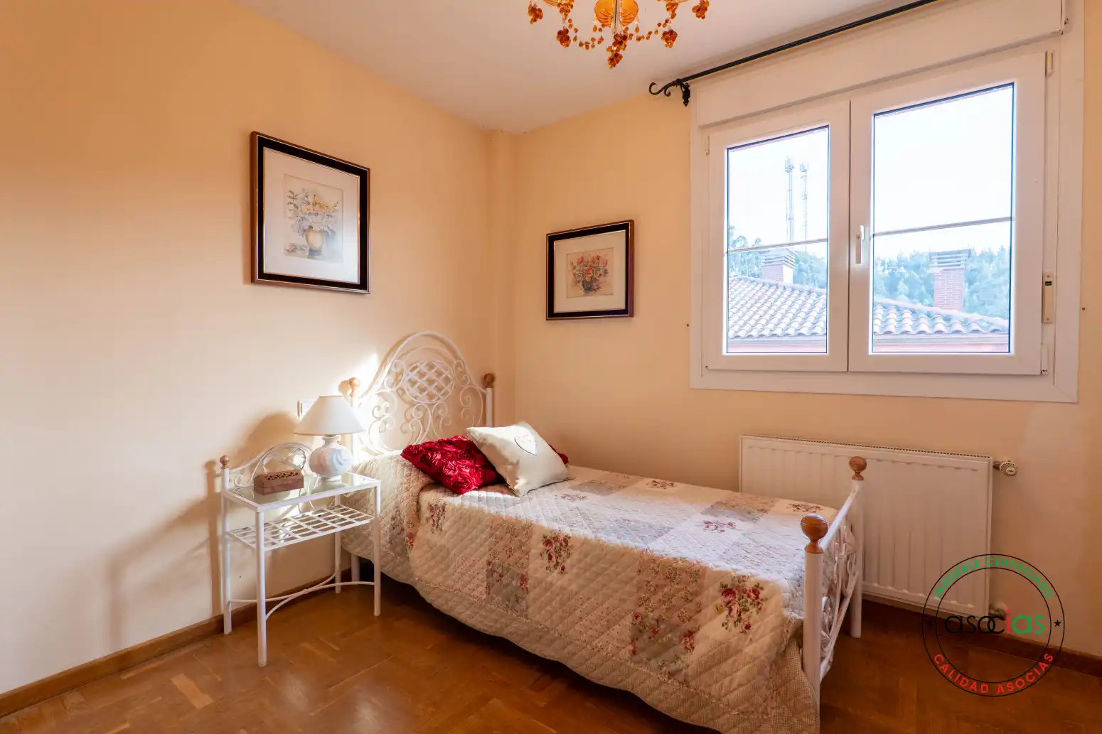 Habitación de Casa adosada en venta en Gozón con Calefacción, Jardín privado y Parquet