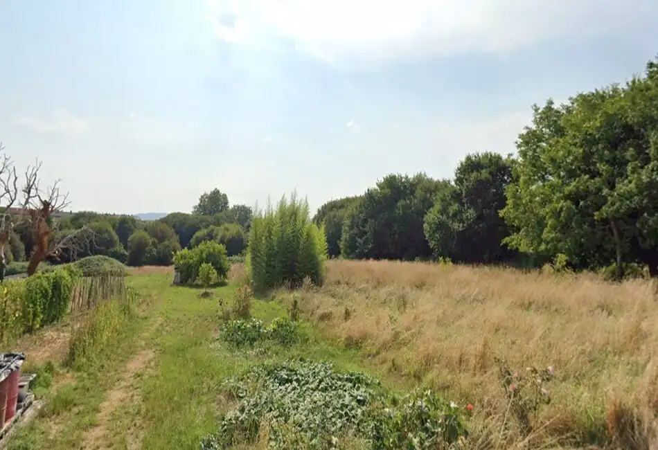 Residential zum Verkauf in Estrada de Castela, 401, A Malata - Catabois - Ciudad Jardín
