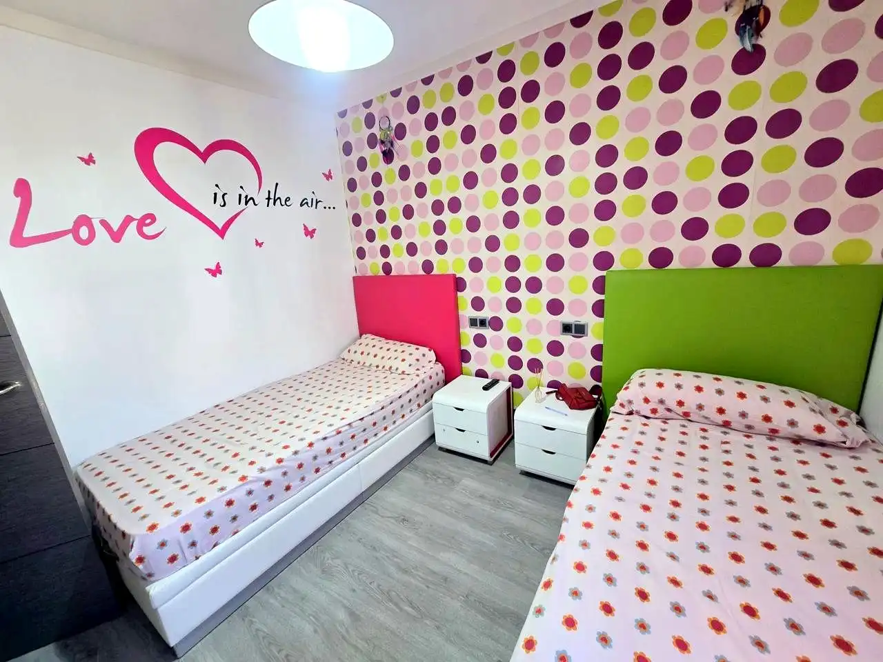 Schlafzimmer von Wohnungen zum Verkauf in Gandia mit Klimaanlage, Terrasse und Möbliert