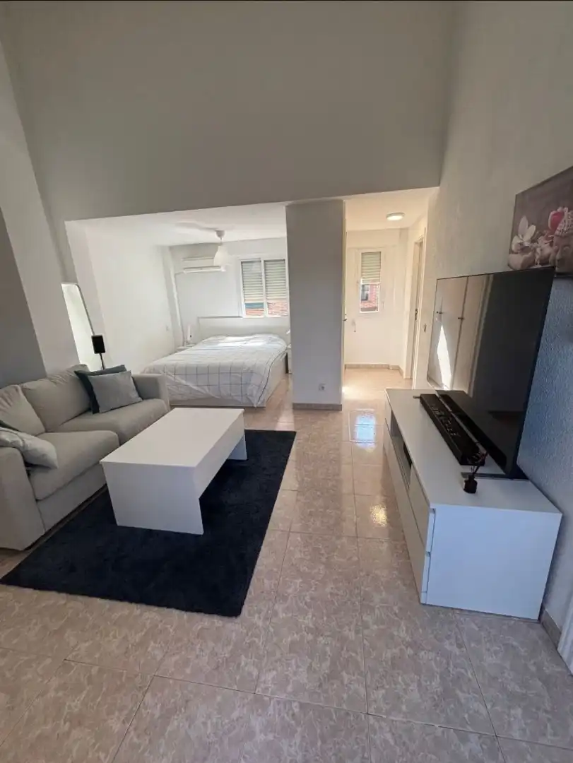Habitación de Ático en venta en Sevilla la Nueva con Aire acondicionado, Calefacción y Terraza