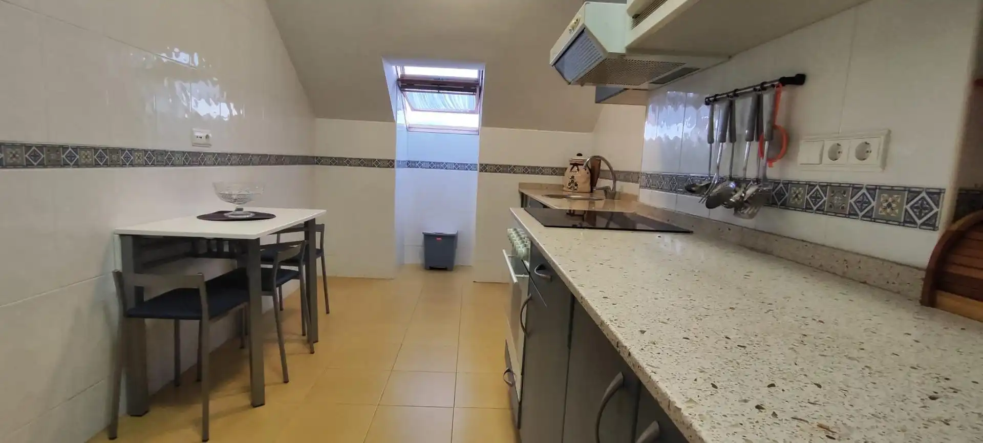 Cocina de Ático en venta en Miengo con Calefacción, Trastero y Balcón