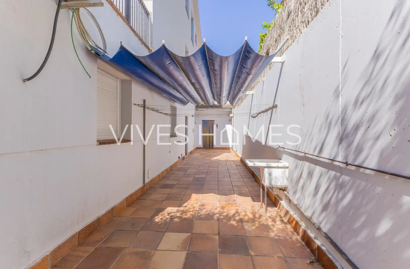Vista exterior de Casa o xalet en venda en Sant Vicenç de Montalt amb Aire condicionat, Calefacció i Jardí privat
