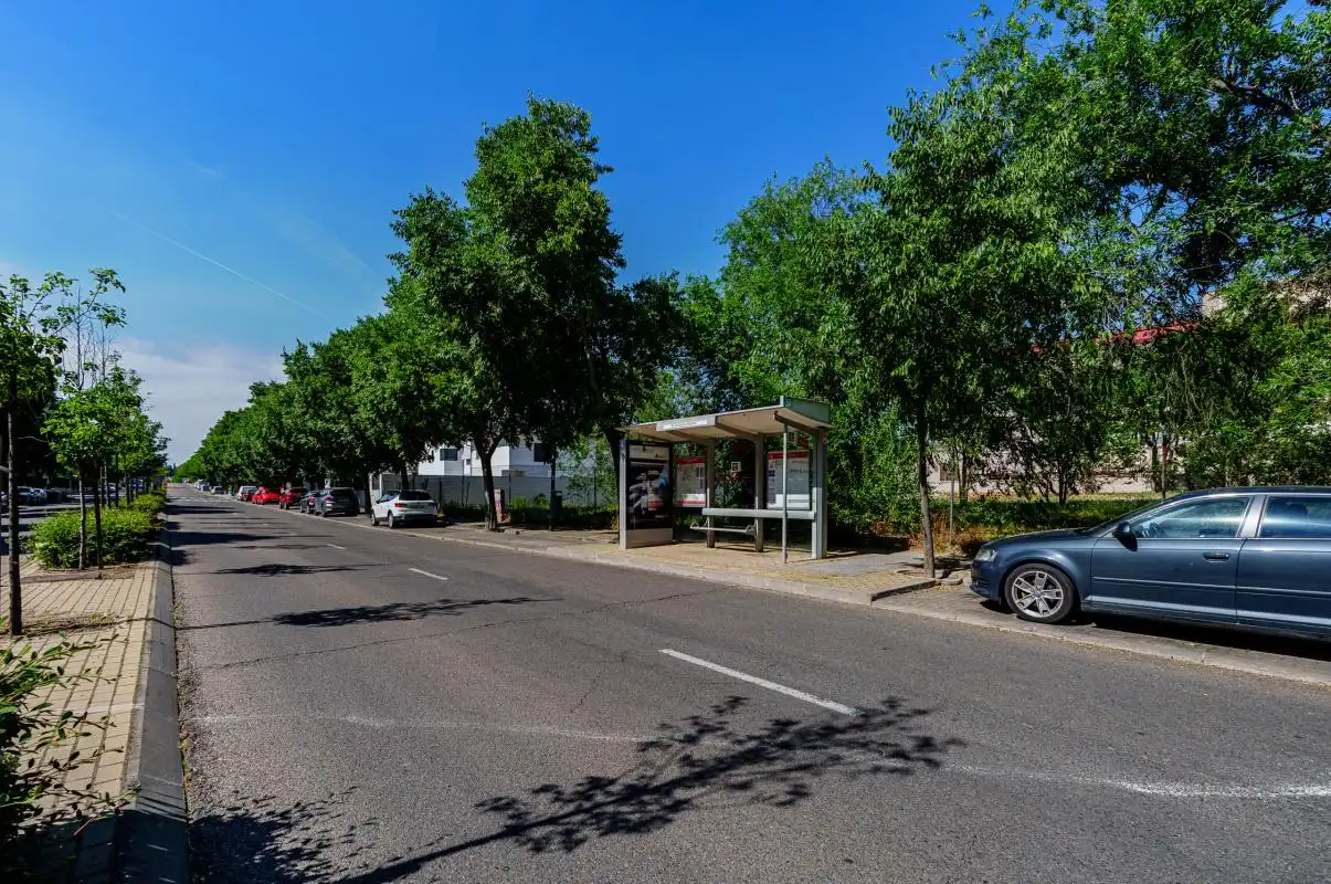 Parking de Ático en venta en Pozuelo de Alarcón con Aire acondicionado, Calefacción y Jardín privado