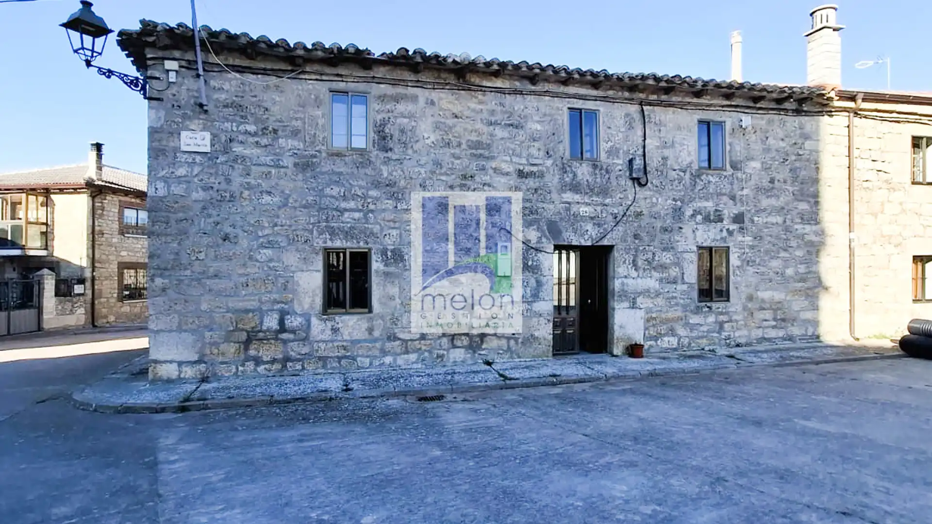 Vista exterior de Casa o chalet en venta en Sasamón