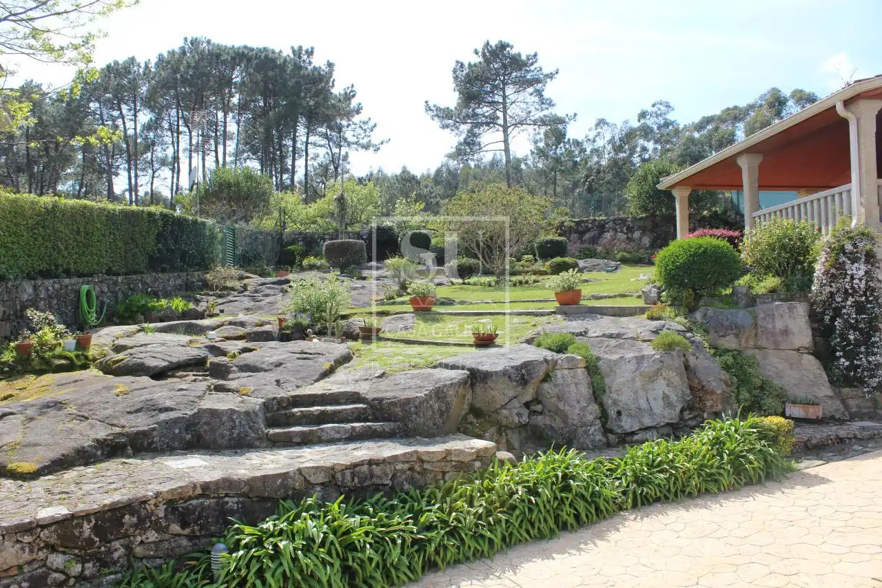 Jardí de Casa o xalet en venda en Baiona amb Calefacció, Jardí privat i Terrassa