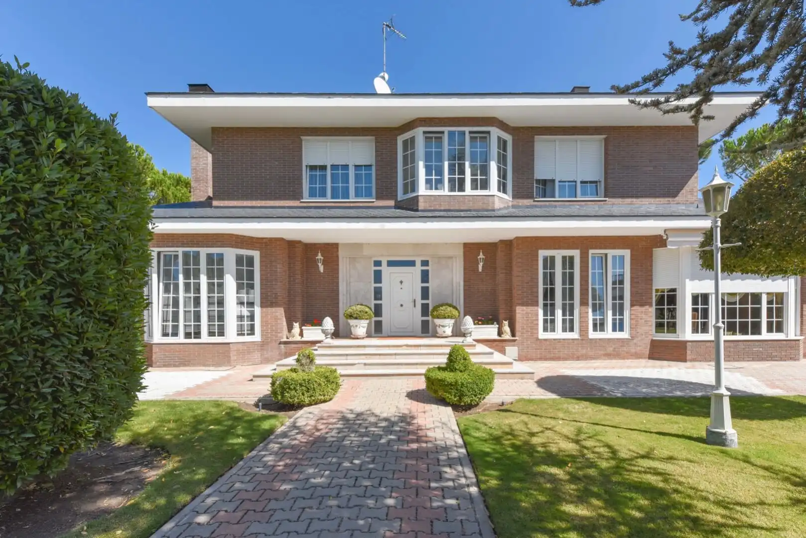 Vista exterior de Casa o chalet en venta en Tordesillas con Calefacción, Jardín privado y Parquet