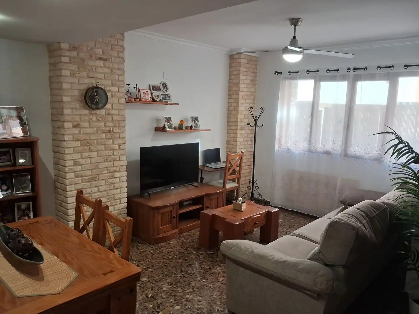Reihenhaus mit Pool zum Verkauf in Carrer América 49, imagen 7