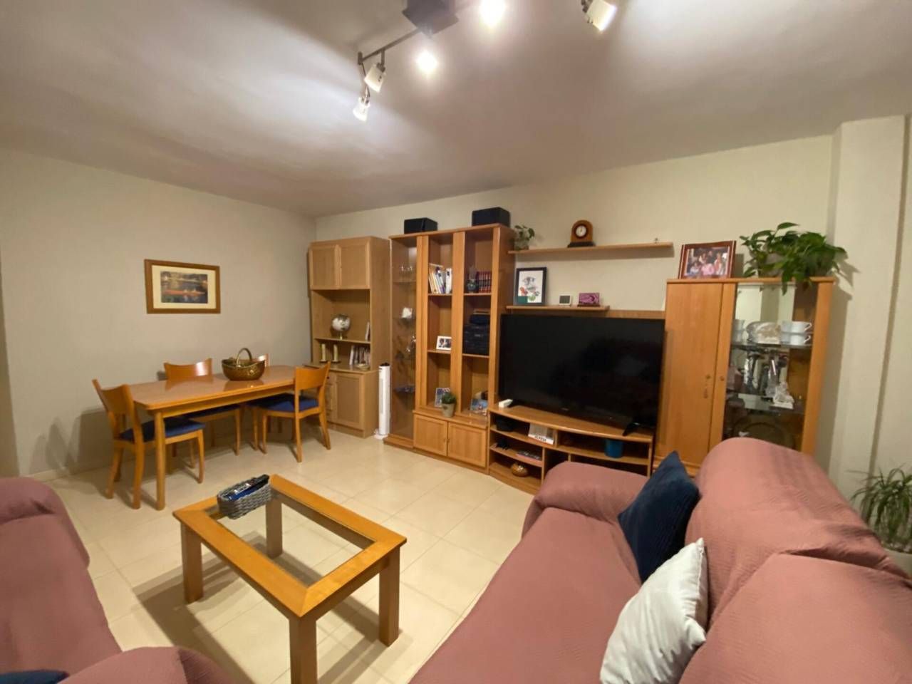 Living room of Flat to rent in  Toledo Capital  with Air Conditioner, Heating and Furnished