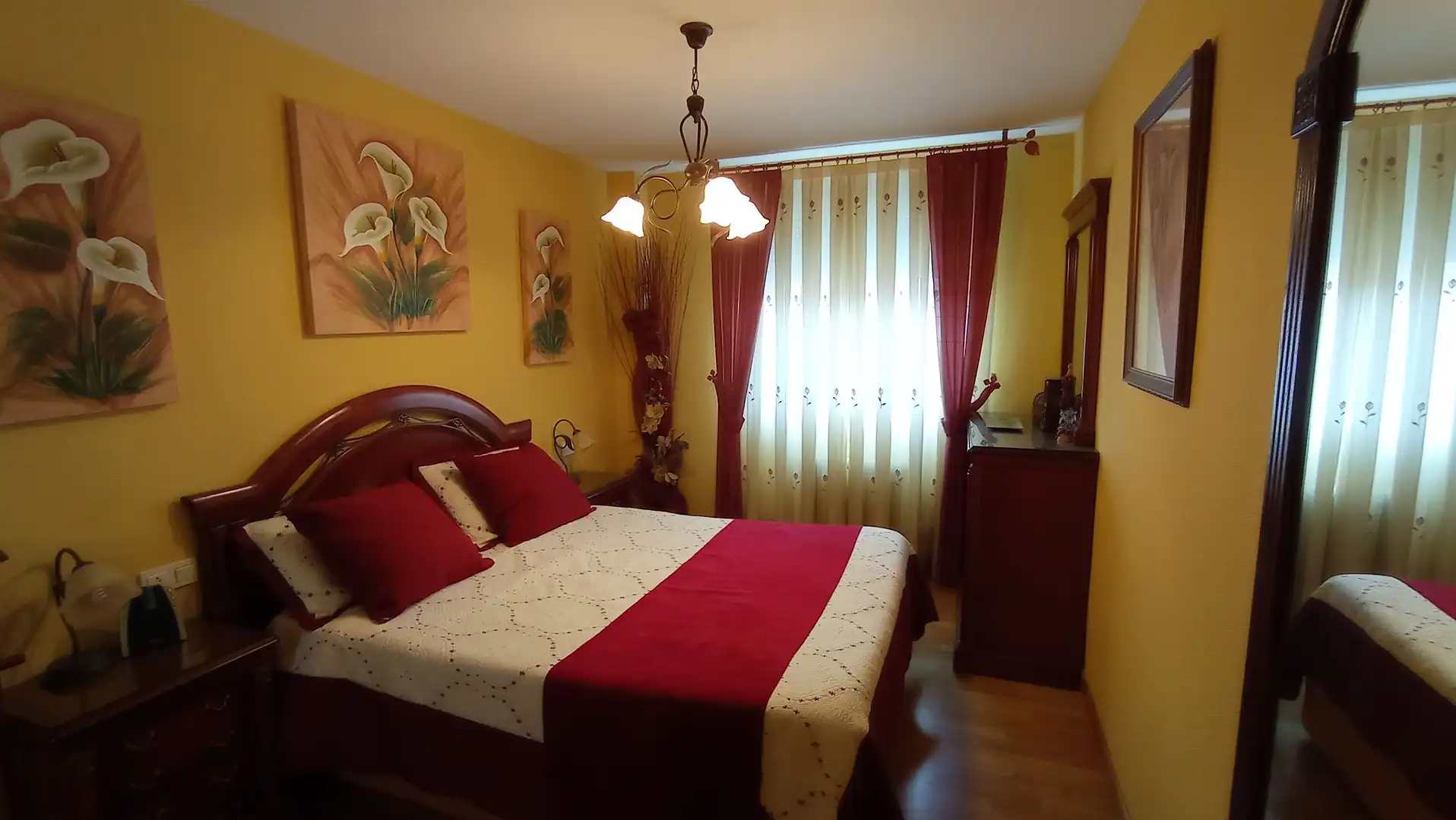 Bedroom of Flat for rent in Salamanca  with Heating, Parquet flooring and Furnished