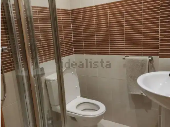 Baño de Piso de alquiler en Zona Universitaria 