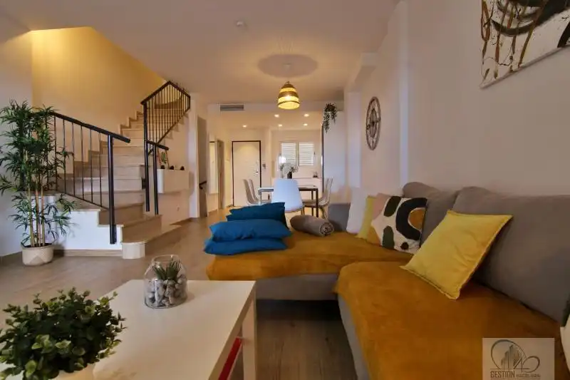 Sala de estar de Casa o chalet en venta en Santiago del Teide con Alarma y Piscina comunitaria