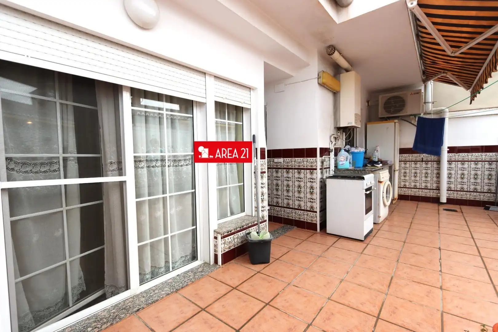 House with terrace for sale in Núcleo Urbano, imagen 8