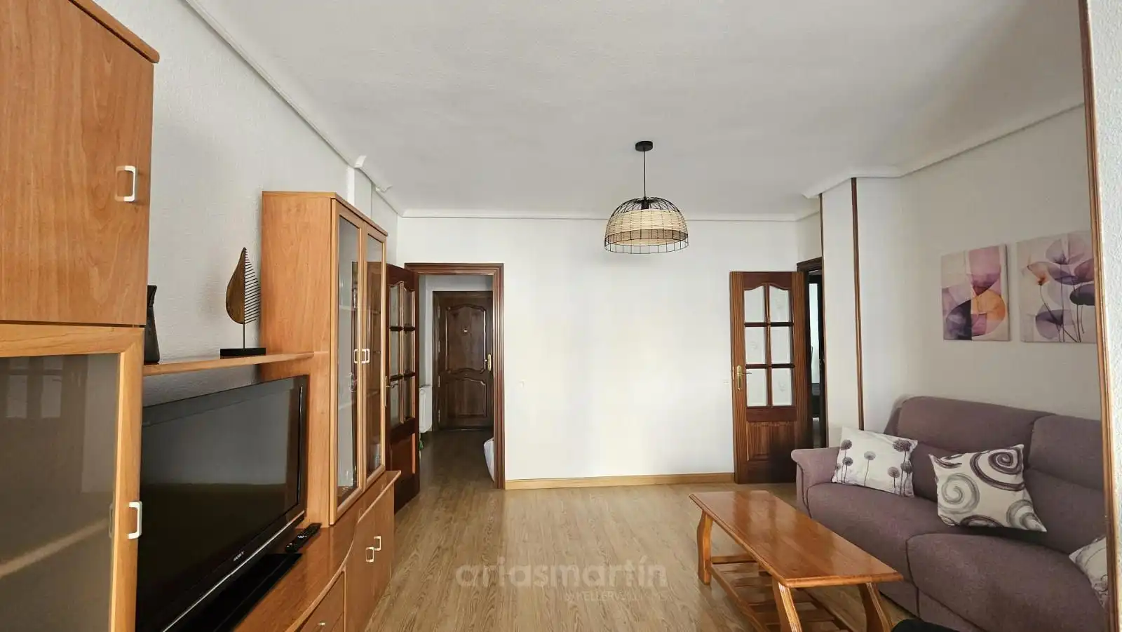 Living room of Flat for rent in Salamanca  with Heating, Terrace and Furnished