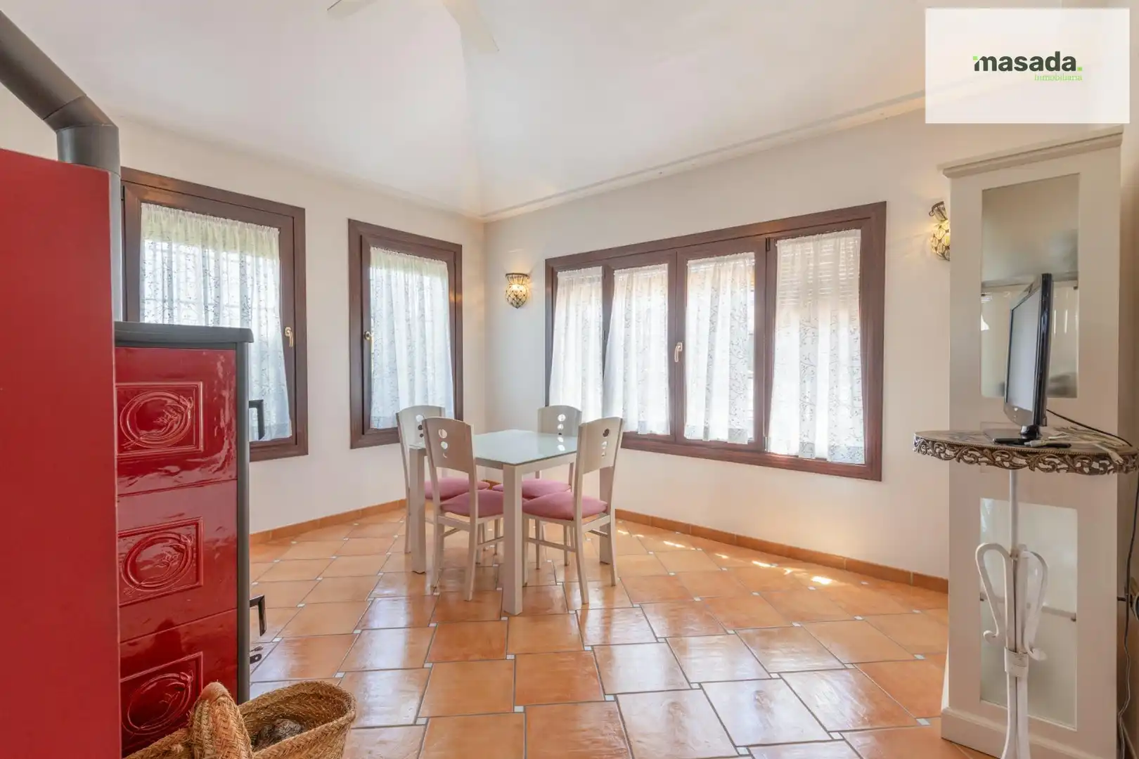 Comedor de Casa o chalet en venta en Vegas del Genil con Jardín privado, Piscina y Alarma