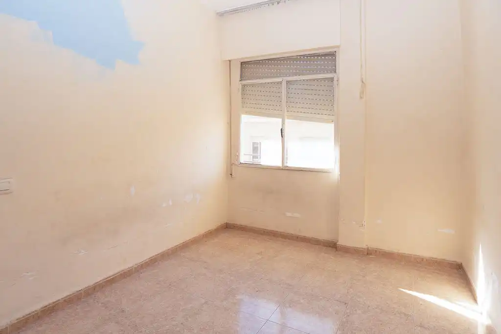 Piso en venta en C/ Almería, Casco Antiguo