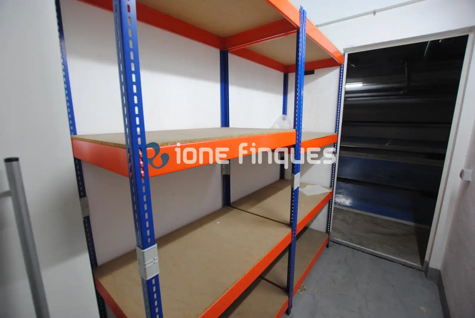 Wohnung zum Verkauf in Sant Cugat del Vallès mit Heizung, Privatgarten und Terrasse