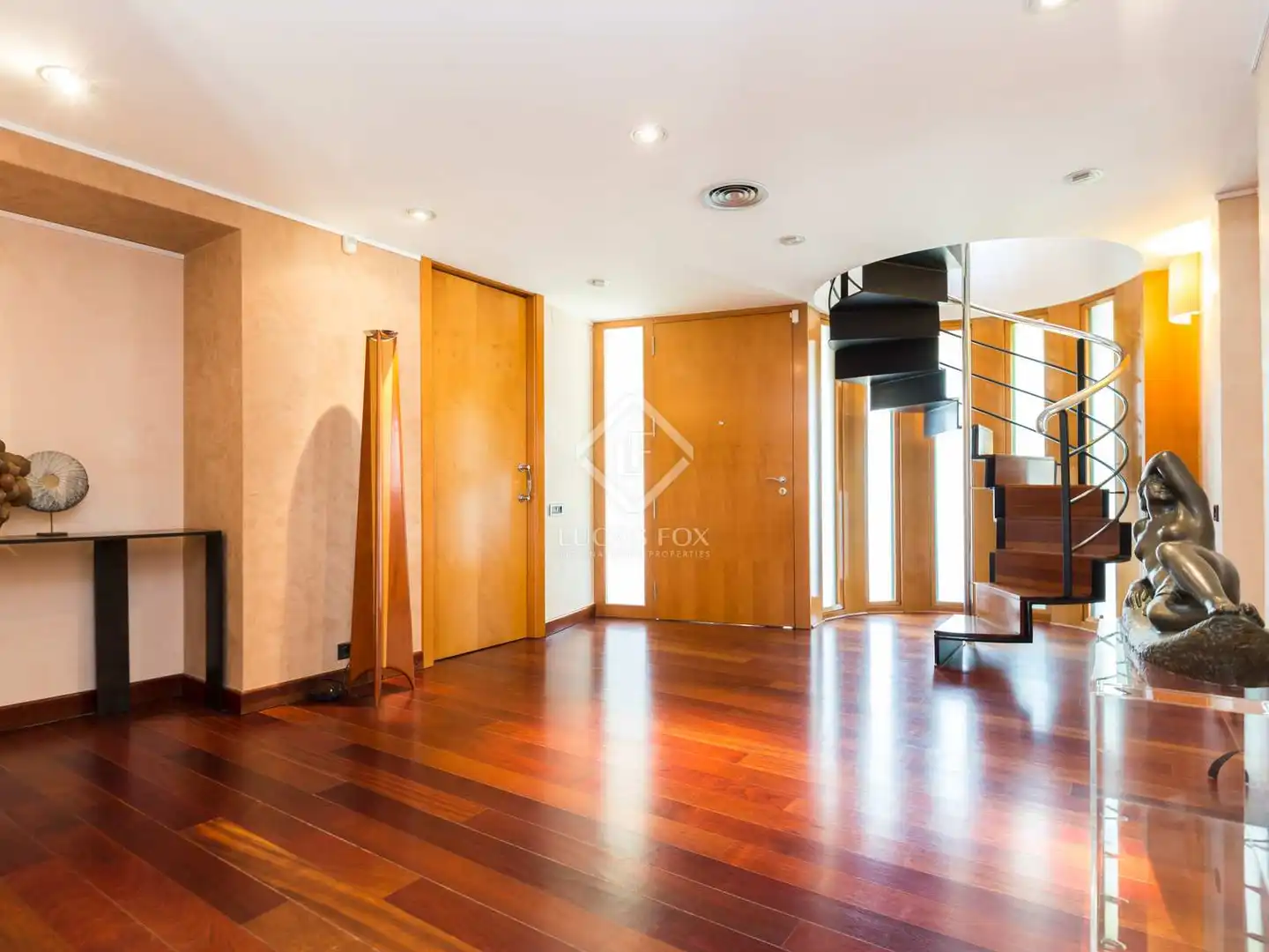 Haus oder Chalet zum Verkauf in Esplugues de Llobregat mit Klimaanlage, Heizung und Privatgarten