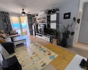 Sala d'estar de Apartament en venda en Adeje amb Aire condicionat, Terrassa i Piscina comunitària