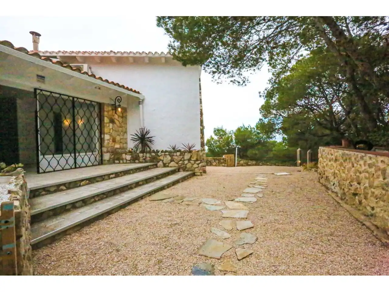 Garden of Houses for sale in Salou  with Air Conditioner, Heating and Private garden