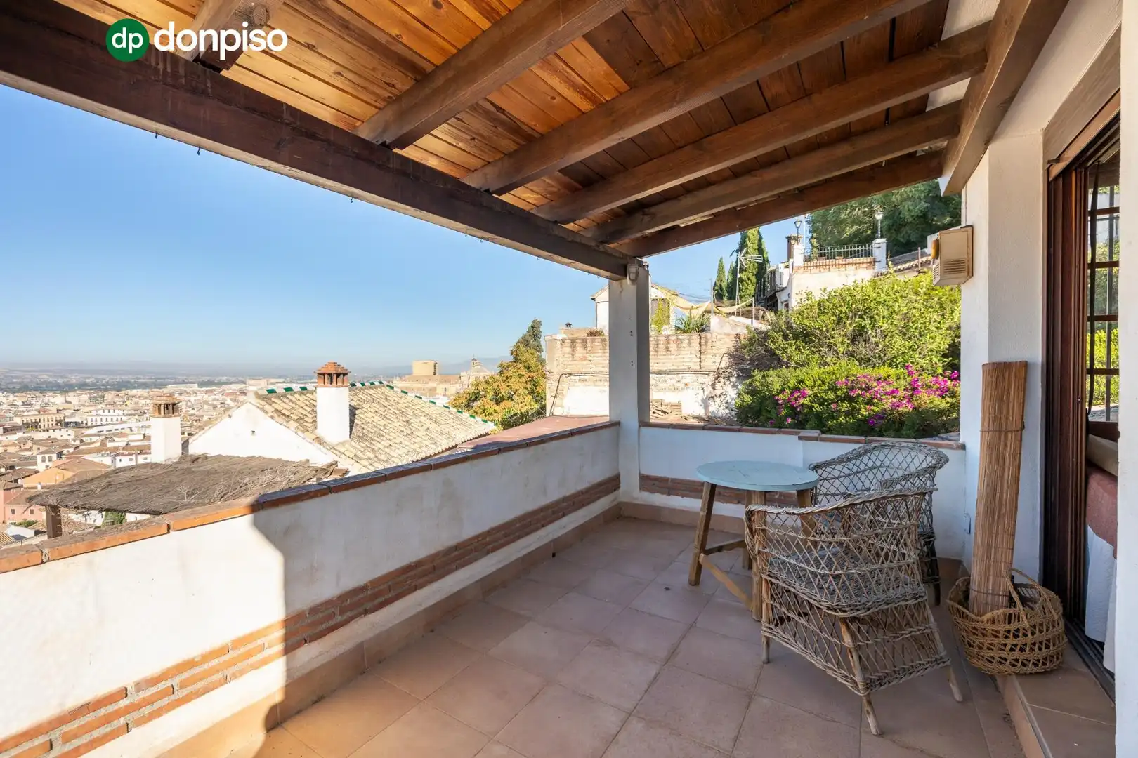 Casa con terraza en venta en Calle de Santa Catalina, imagen 2