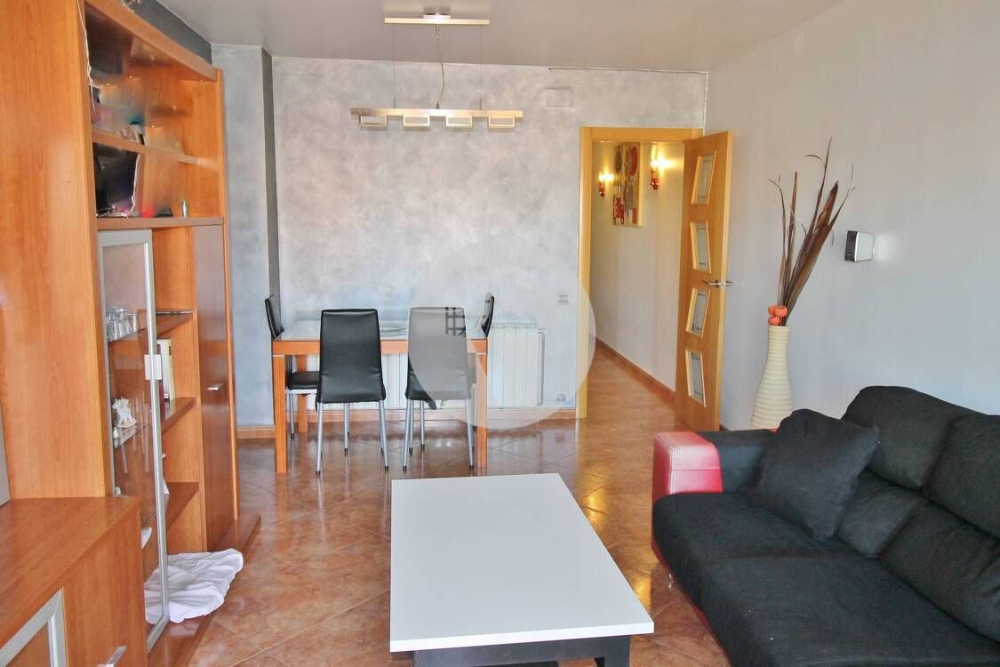 Living room of Flat for sale in Mollet del Vallès  with Air Conditioner, Heating and Balcony