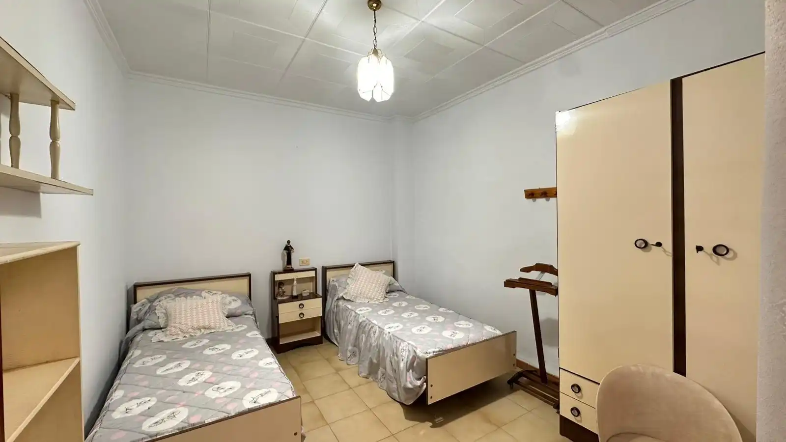 Bedroom of Houses for sale in L'Alcúdia  with Air Conditioner, Terrace and Storage room
