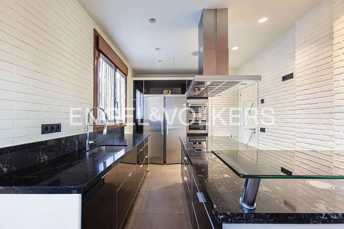 Kitchen of Houses for sale in Gijón   with Air Conditioner, Heating and Private garden