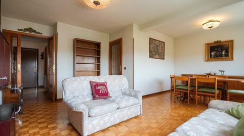 Photo 3 of Flat for sale in Calle de Alicún, Apóstol Santiago, Madrid Capital