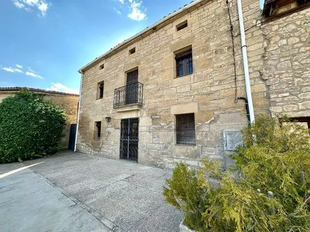 Casa o xalet en venda a Calle JUEGO BOLOS (CELADA DE LA TORRE), 11, Valle de las Navas
