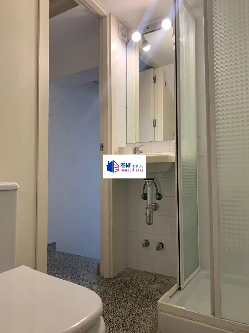 Baño de Casa o chalet de alquiler en Sevilla con Aire acondicionado, Calefacción y Terraza