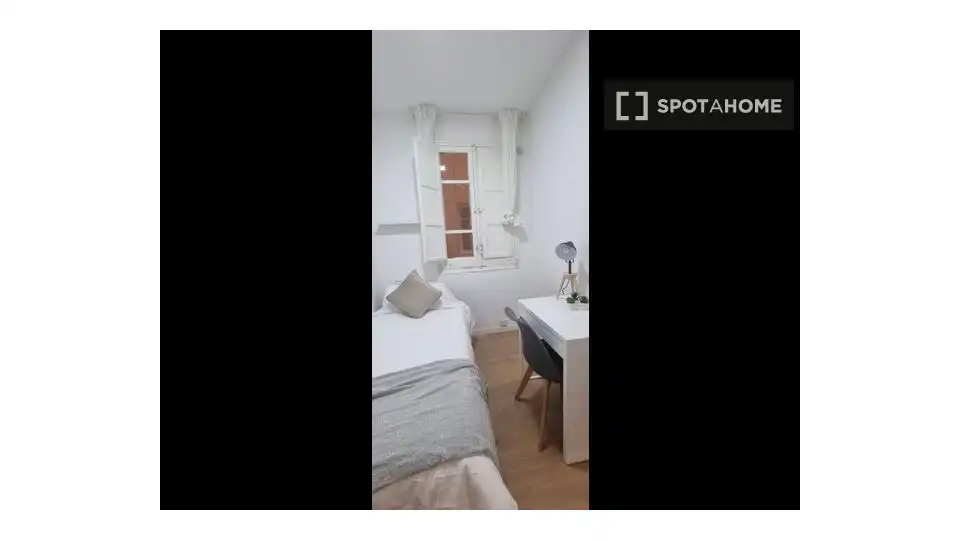 Habitación de Piso para compartir en Madrid con Aire acondicionado, Calefacción y Terraza