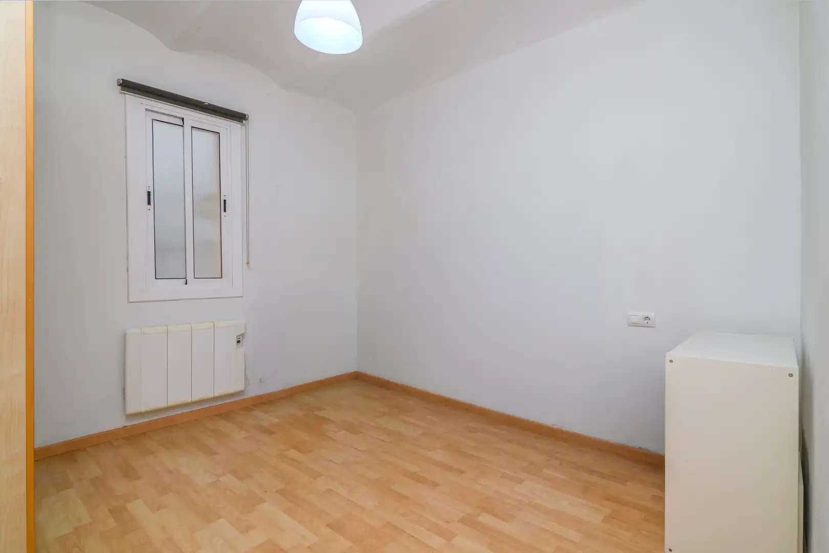 Bedroom of Flat for sale in Barcelona  with Parquet flooring, Terrace and Balcony