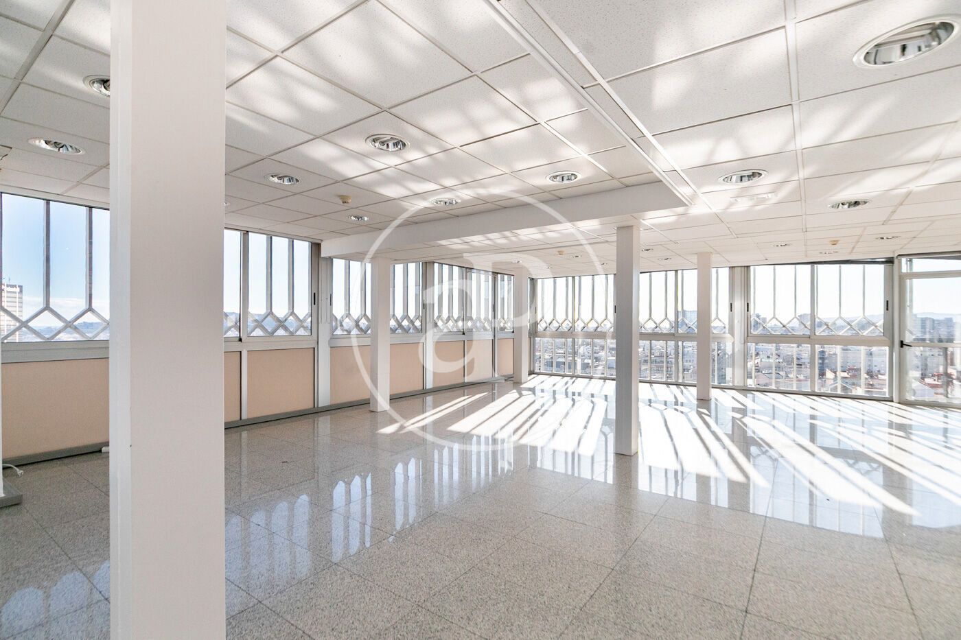 Piso en venta en  Barcelona Capital con Calefacción