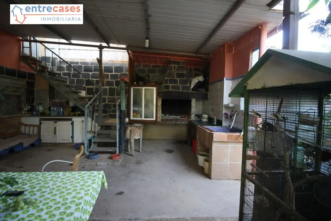 Houses for sale in Corinto - Almarda