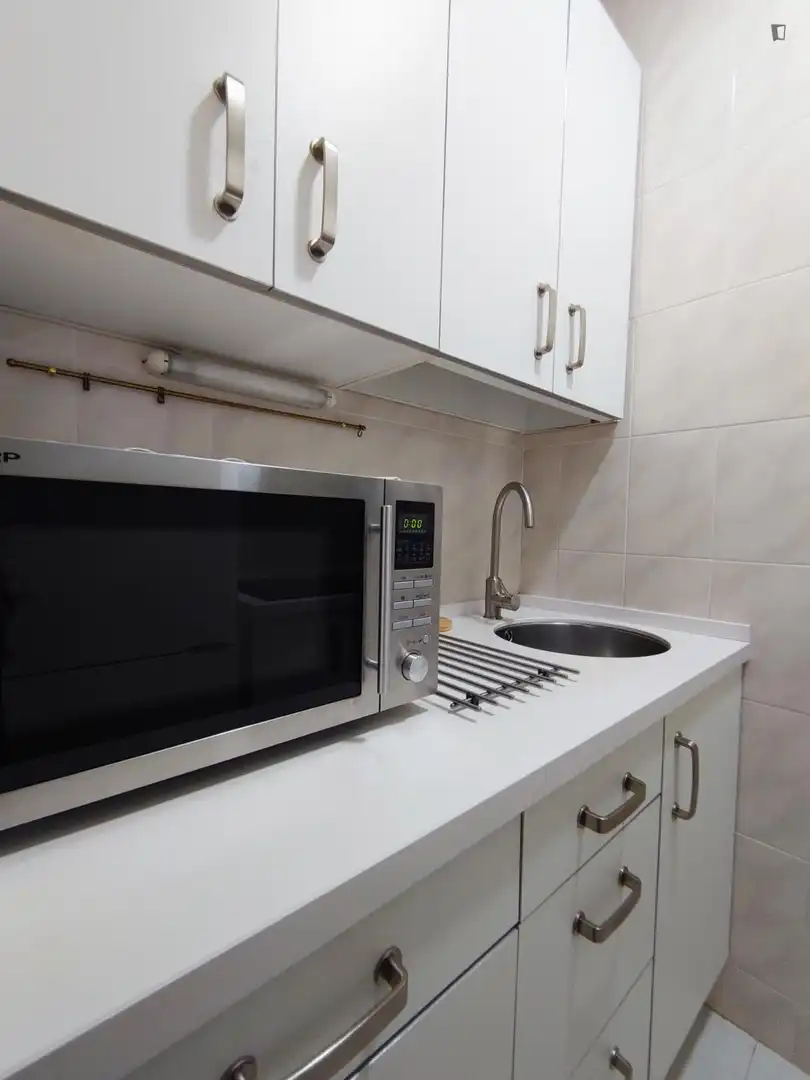 Study for rent in Cortes - Huertas