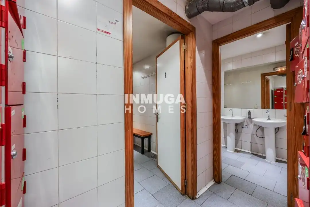 Business premises to rent in Calle del Doctor Esquerdo, imagen 9