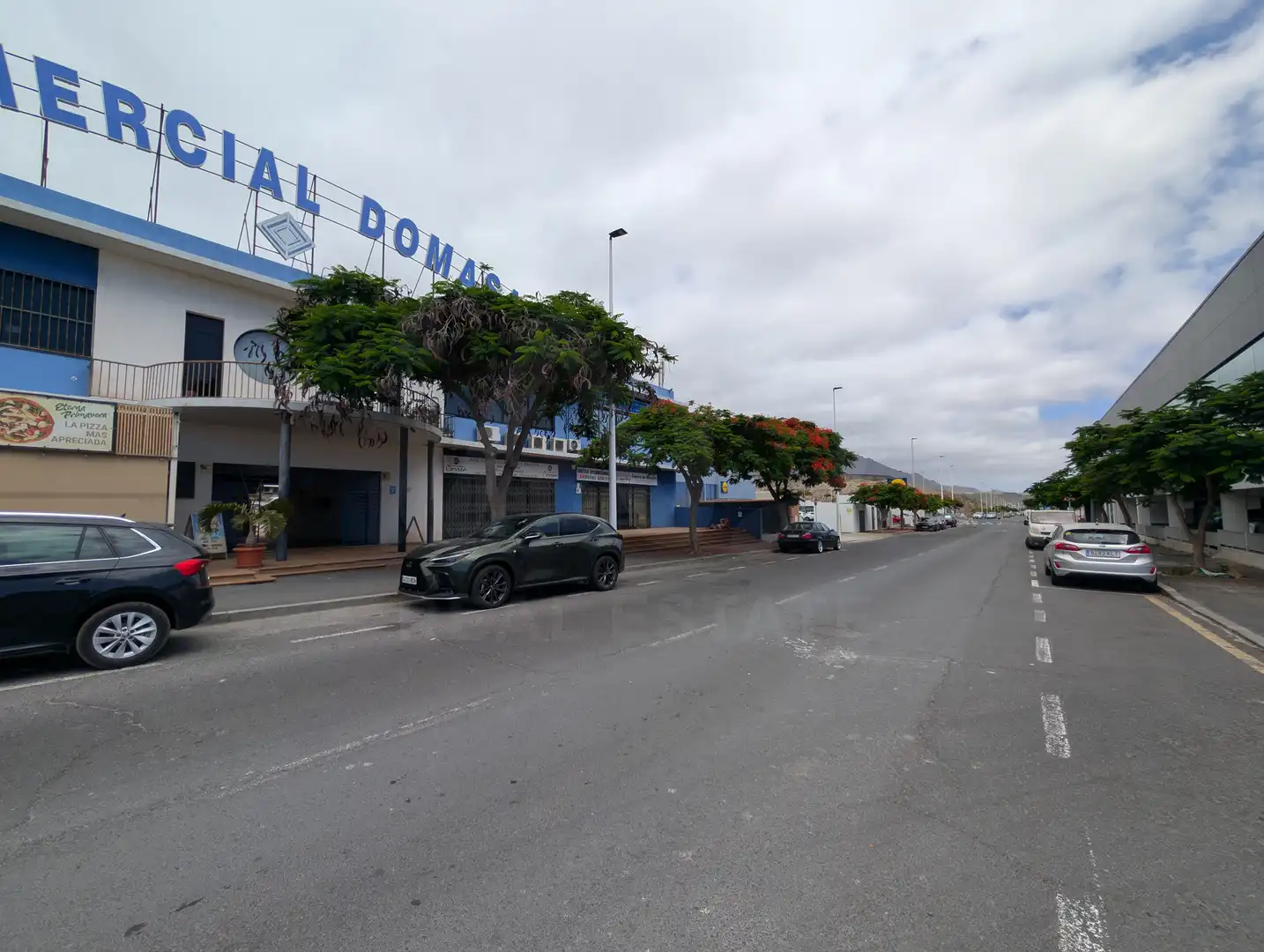 Local comercial en venda a Avenida Barranco de las torres 26 26, imagen 2