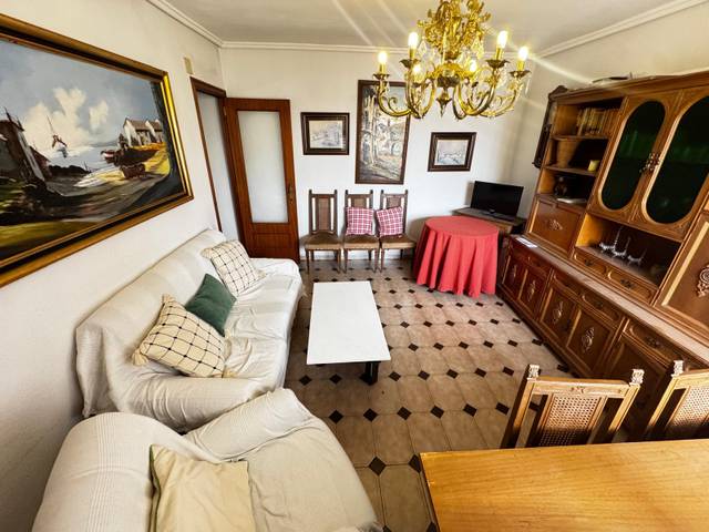 Piso en Venta en Trinitat