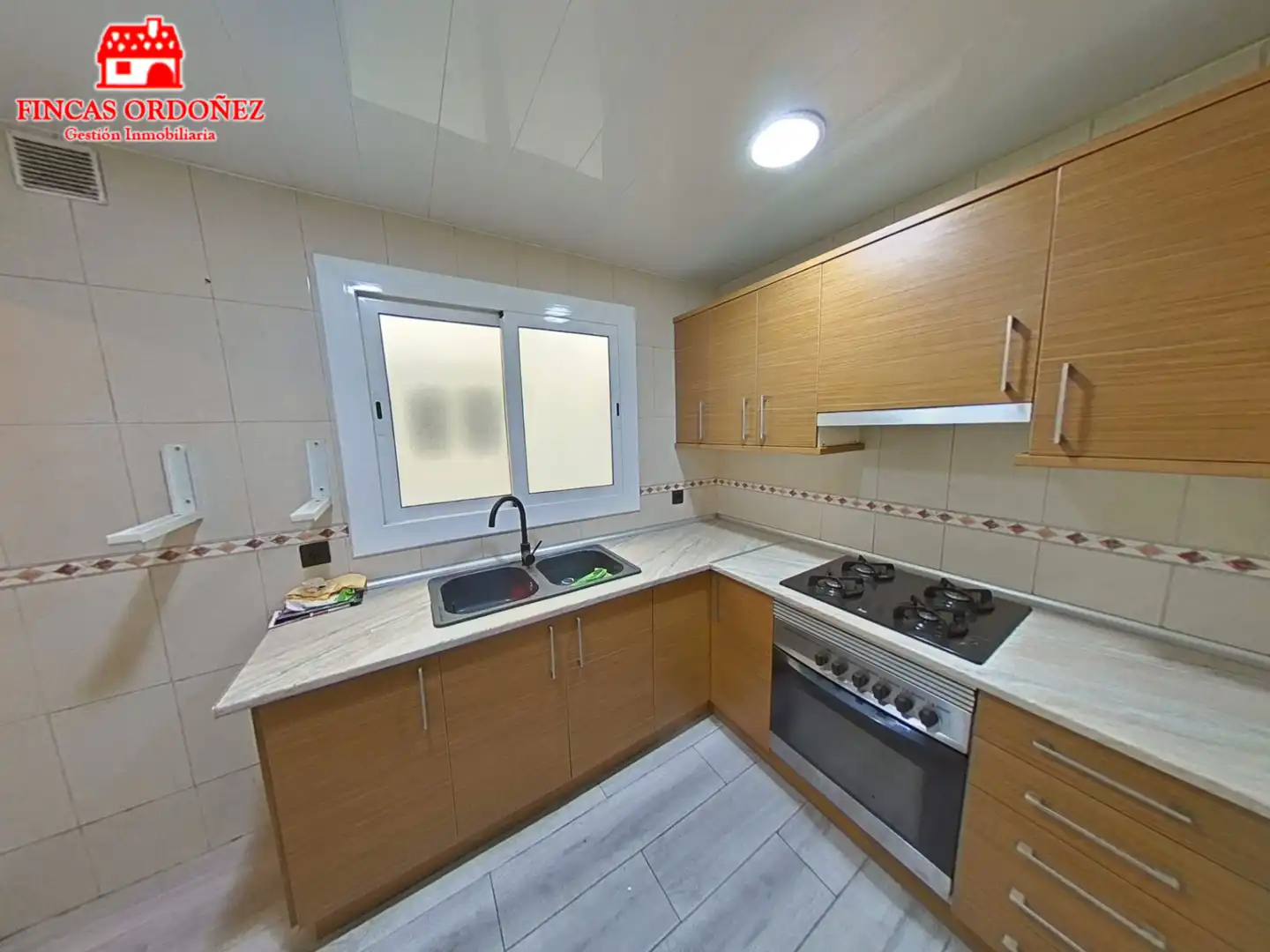 Appartamento con terrazza in vendita a Sant Andreu de la Barca, imagen 7