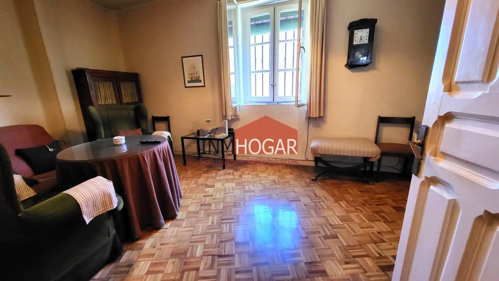 Habitación de Casa o chalet en venta en Ávila con Jardín privado, Trastero y Balcón