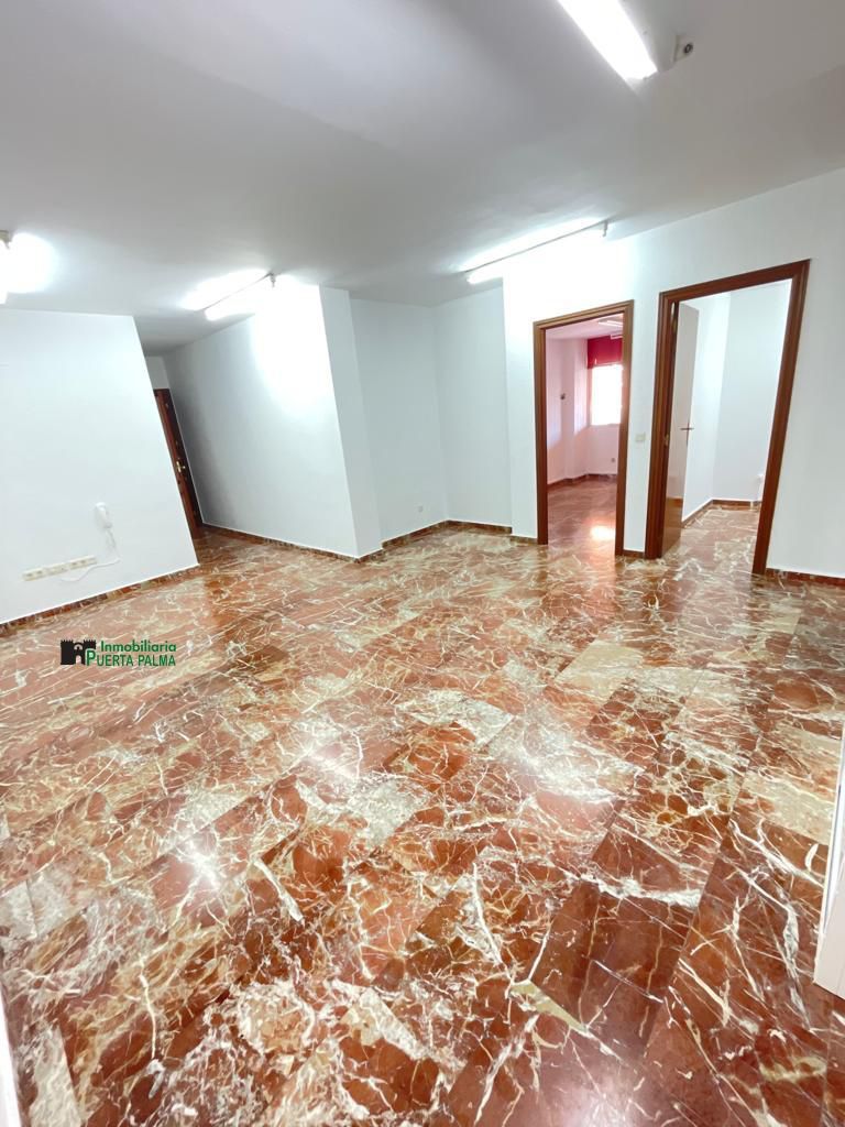 Oficina en venda en Badajoz Capital amb Aire condicionat