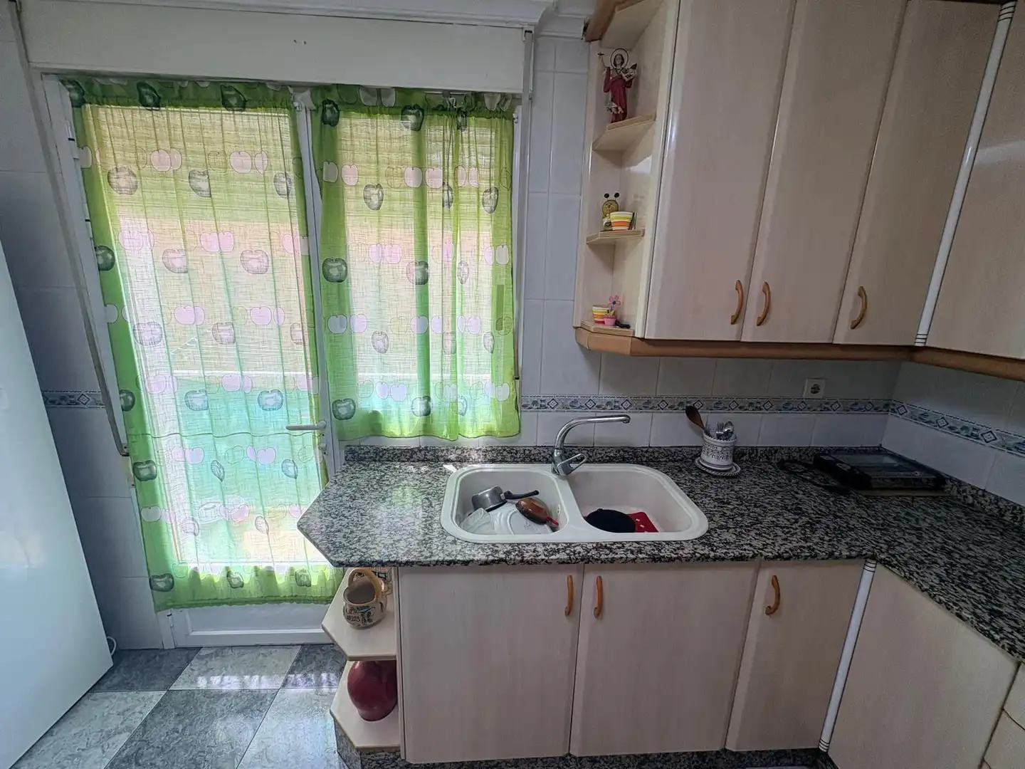 Küche von Wohnung zum Verkauf in Almansa mit Heizung, Terrasse und Abstellraum