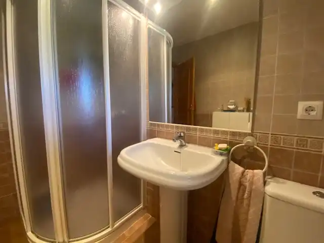 Baño de Finca rústica en venta en Sonseca con Calefacción, Jardín privado y Terraza